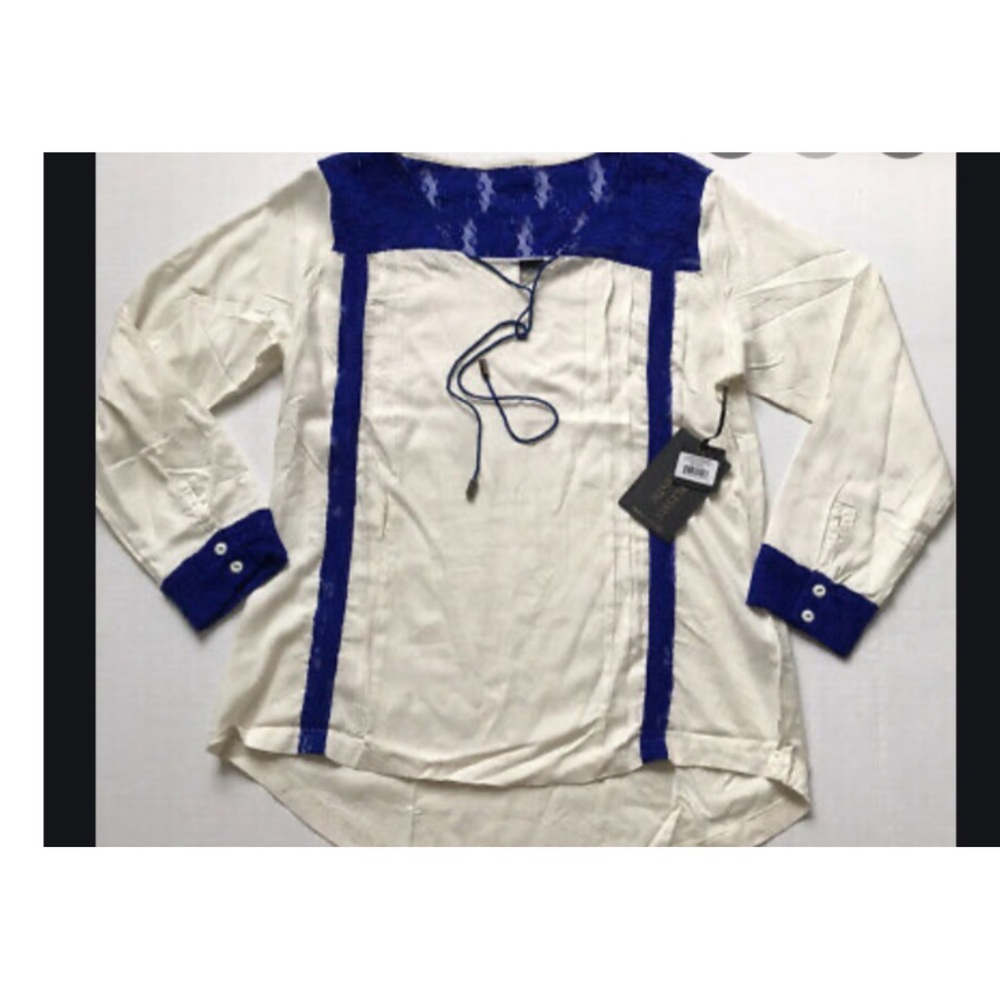 Cream tunic with lace